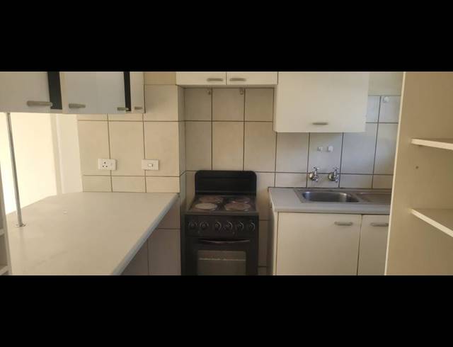 2 BEDROOM TOWNHOUSE FOR SALE IN VERWOERDPARK